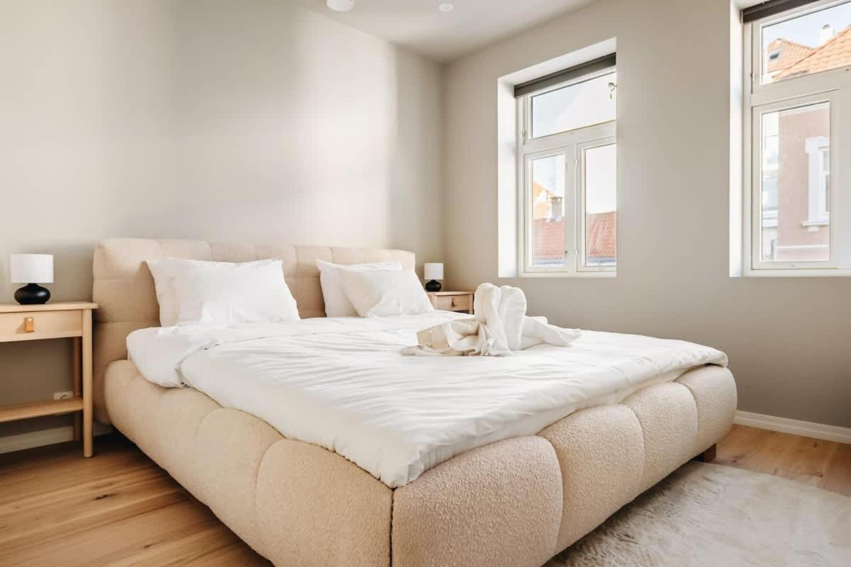 Dinbnb L 2 Etasjers Toppleil L 2 Privat Balkonger L Ny 2024 Appartement